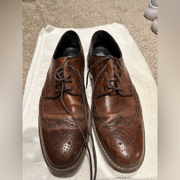 Johnston & Murphy Men’s Dress Shoe Size 10 - Picture 2 of 3